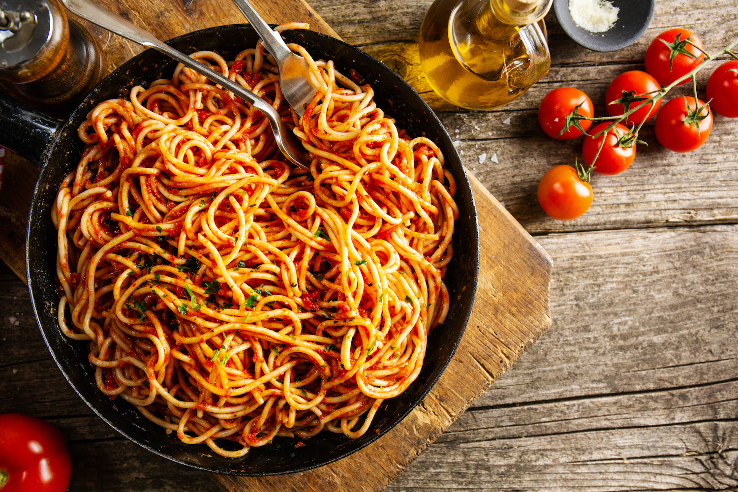 spaghetti z patelni