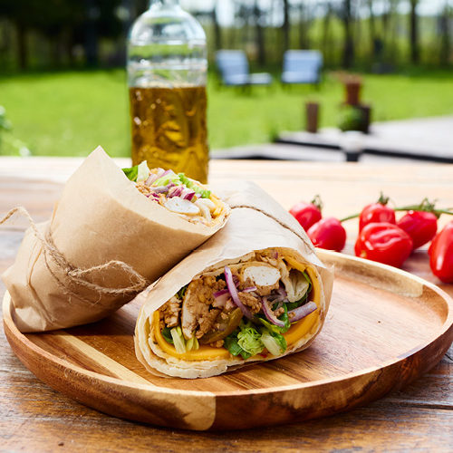 Wegański wrap z marynowanym tofu