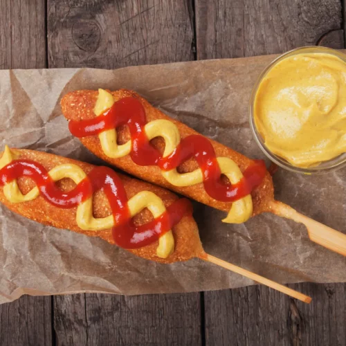 Domowe corndogi