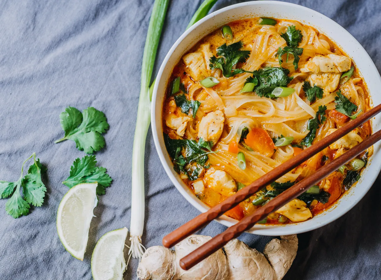 Tajska zupa z czerwonym curry