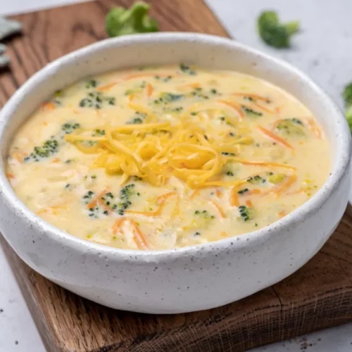 Zupa cheddar z brokułami